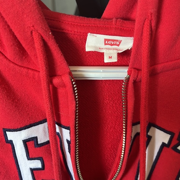 Levi’s women’s hoodie. Size Medium. - Picture 3 of 4